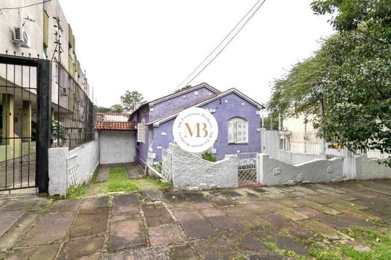 R$ 1.450.000 - OPORTUNIDADE - CASAS RESIDENCIAIS OU COMERCIAIS - 374M2 - 5 DORM - 10 VAGAS - Porto Alegre - 