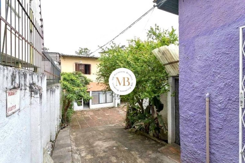 R$ 1.450.000 - OPORTUNIDADE - CASAS RESIDENCIAIS OU COMERCIAIS - 374M2 - 5 DORM - 10 VAGAS - Porto Alegre - 
