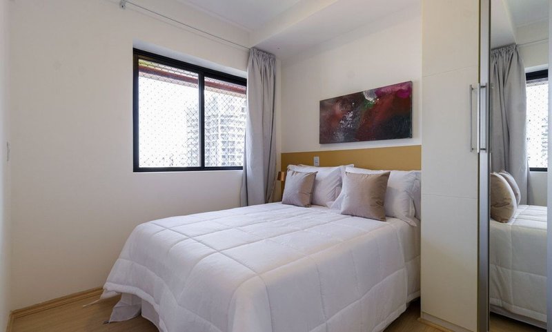 Apartamento de 70m², 2 quartos em Pinheiros Rua Alves Guimarães São Paulo - 