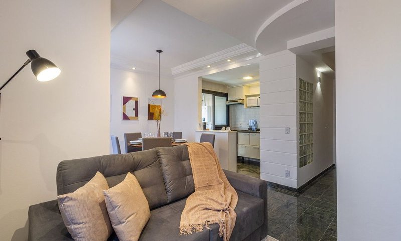 Apartamento de 70m², 2 quartos em Pinheiros Rua Alves Guimarães São Paulo - 