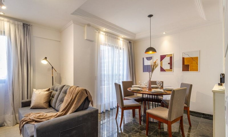 Apartamento de 70m², 2 quartos em Pinheiros Rua Alves Guimarães São Paulo - 