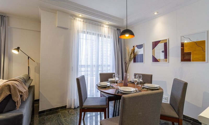 Apartamento de 70m², 2 quartos em Pinheiros Rua Alves Guimarães São Paulo - 
