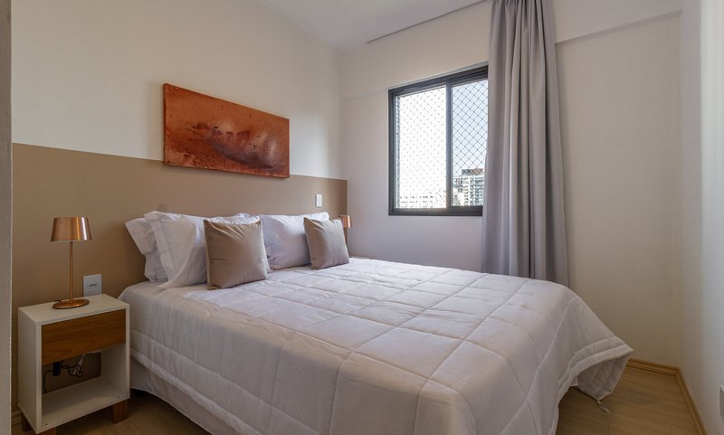 Apartamento de 70m², 2 quartos em Pinheiros Rua Alves Guimarães São Paulo - 