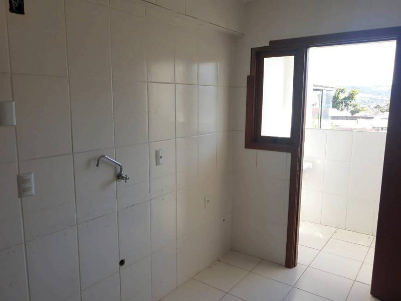 R$ 299.000 - APARTAMENTO REFORMADO - 69M2 - 2 DORM - SACADA - 1 VAGA - VISTA - Porto Alegre - 