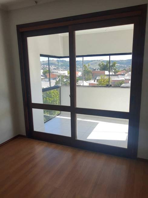R$ 299.000 - APARTAMENTO REFORMADO - 69M2 - 2 DORM - SACADA - 1 VAGA - VISTA - Porto Alegre - 