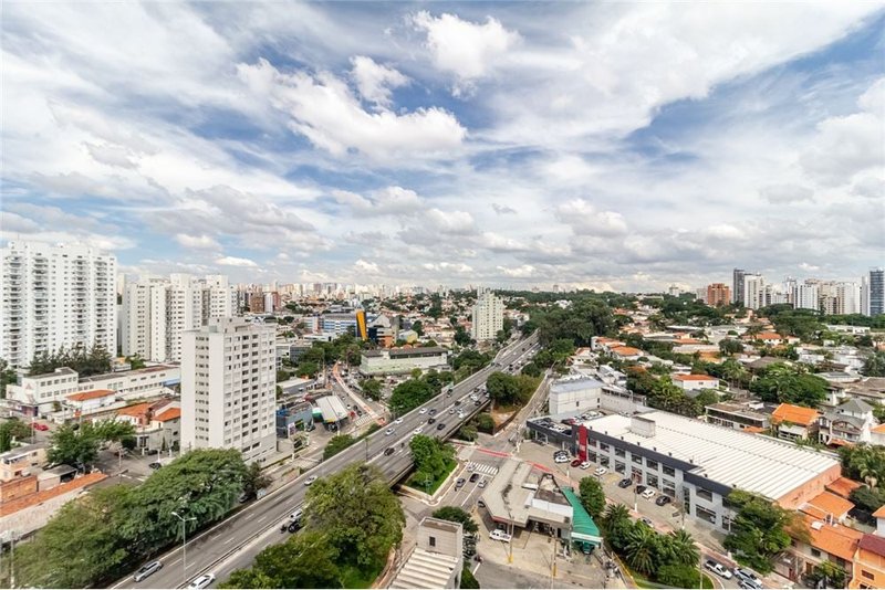 Apartamento na Vila Clementino com 28m² Rubem Berta São Paulo - 