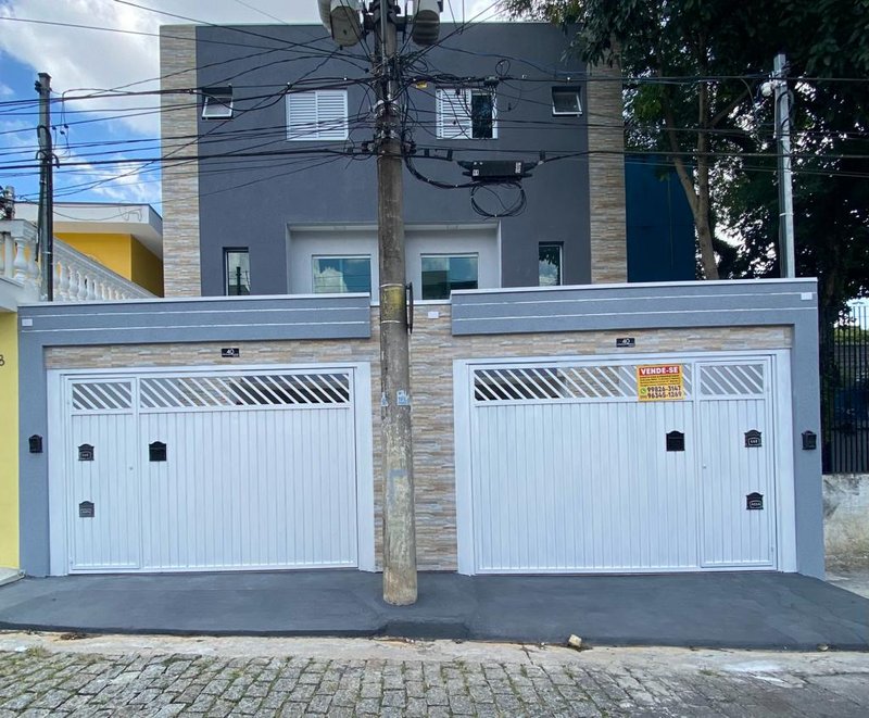 Sobrado Novo com Fino Acabamento Rua Dom Aquino Santo André - 