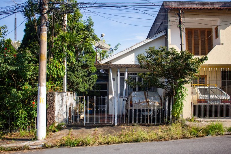 Terreno para venda com 137m² Rua Álvaro Pinto São Paulo - 