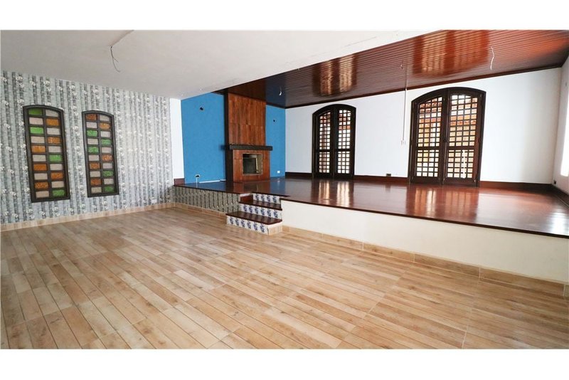 Casa a venda no Morumbi - 4 dormitórios 332m² Dr. Cristiano de Souza São Paulo - 