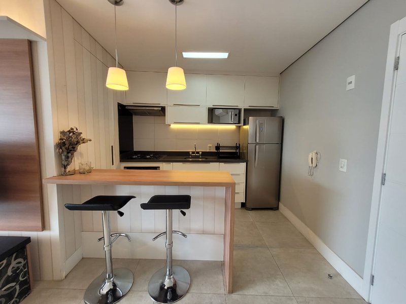 Apartamento com 2 Quartos para alugar, 68m² - Pinheiros Rua Pais Leme São Paulo - 