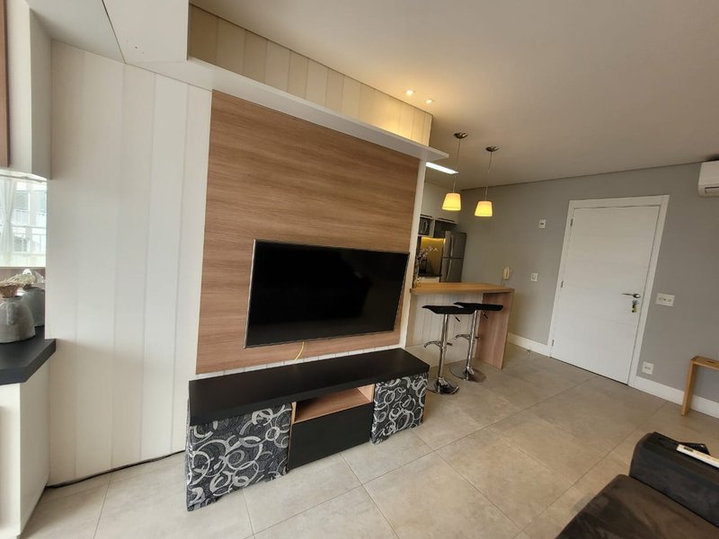 Apartamento com 2 Quartos para alugar, 68m² - Pinheiros Rua Pais Leme São Paulo - 