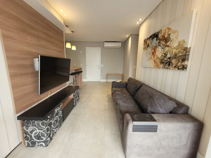 Apartamento com 2 Quartos para alugar, 68m² - Pinheiros Rua Pais Leme São Paulo - 