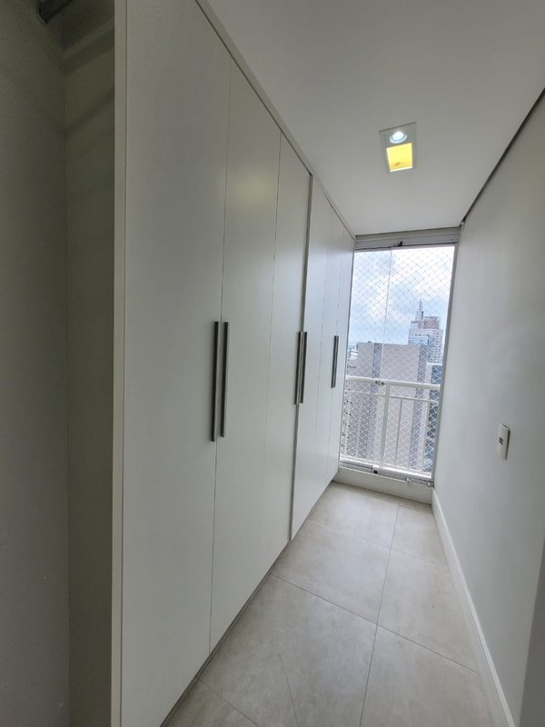Apartamento com 2 Quartos para alugar, 68m² - Pinheiros Rua Pais Leme São Paulo - 