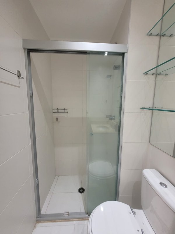 Apartamento com 2 Quartos para alugar, 68m² - Pinheiros Rua Pais Leme São Paulo - 