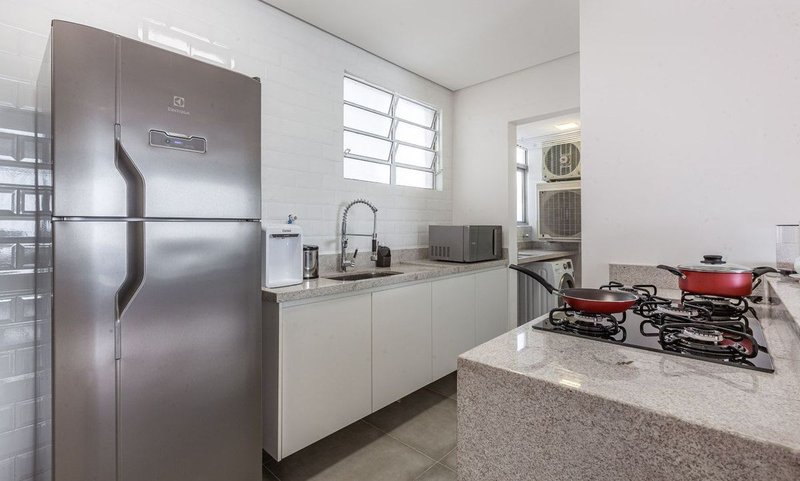 Apartamento de 95m², 3 quartos em Pinheiros Rua João Moura São Paulo - 