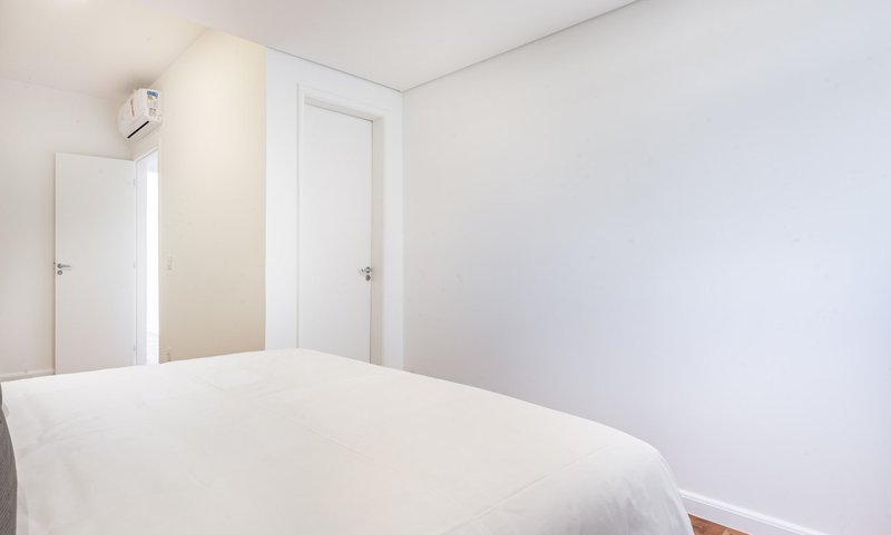 Apartamento de 95m², 3 quartos em Pinheiros Rua João Moura São Paulo - 