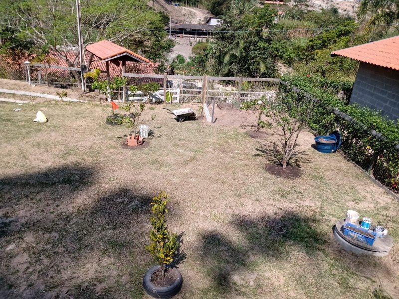 CHACARA COM 1.600 METROS EM NATIVIDADE DA SERRA SP - NATIVIDADE DA SERRA - 