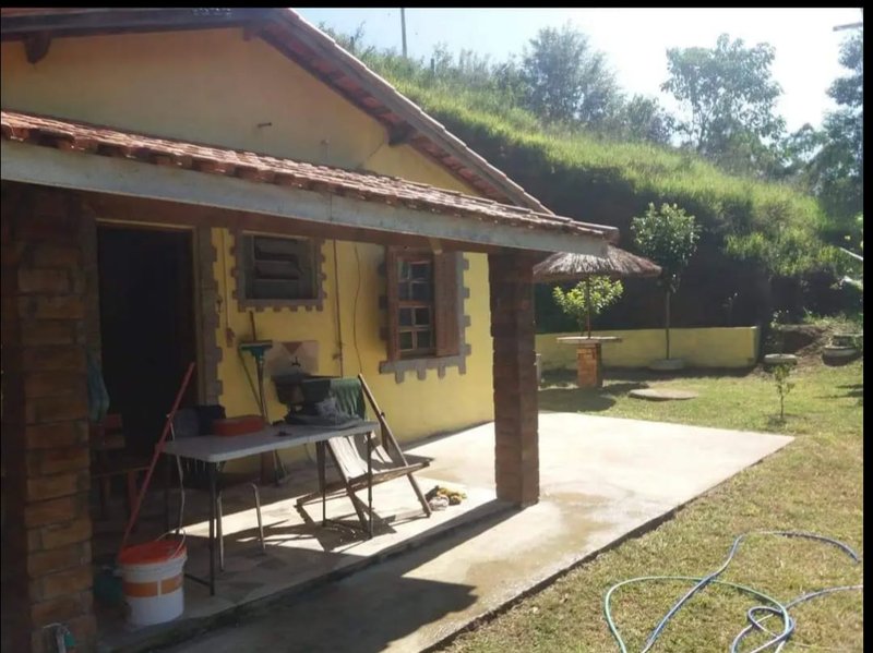 CHACARA COM 1.600 METROS EM NATIVIDADE DA SERRA SP - NATIVIDADE DA SERRA - 