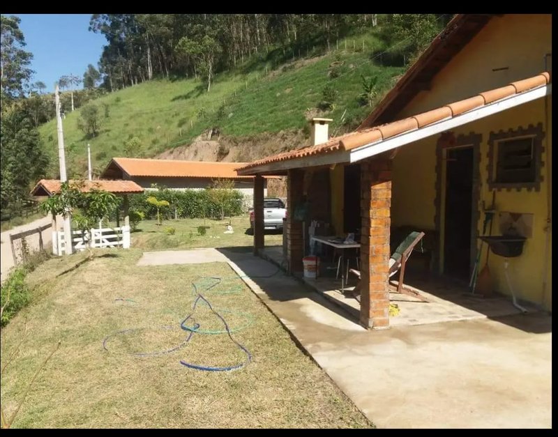 CHACARA COM 1.600 METROS EM NATIVIDADE DA SERRA SP - NATIVIDADE DA SERRA - 