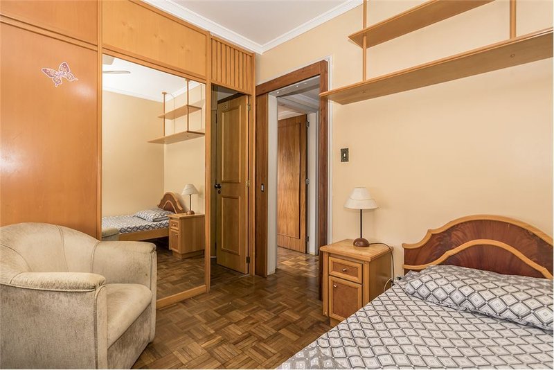 Apartamento 4 dormitórios 215m² Múcio Teixeira Porto Alegre - 