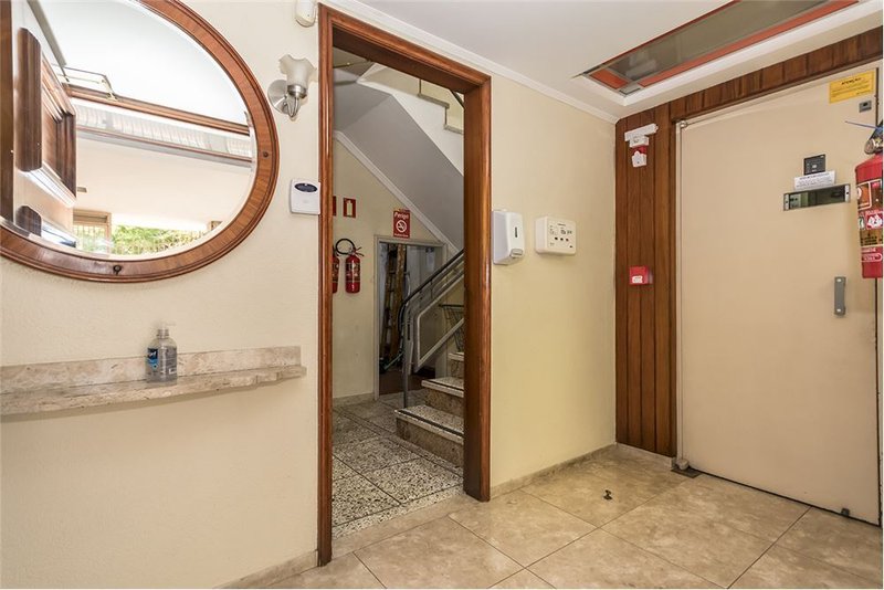 Apartamento 4 dormitórios 215m² Múcio Teixeira Porto Alegre - 