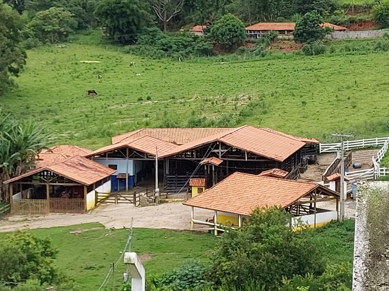 SITIO COM 12.4 ALQUEIRES EM CUNHA SP - Cunha - 