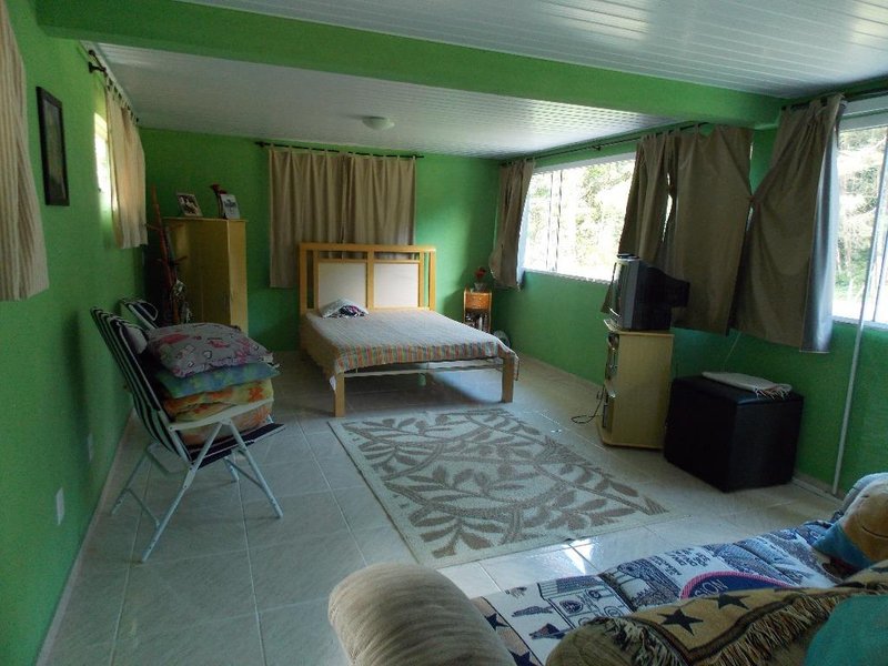 Chácara com 4 dormitórios para alugar, 4500 m² por R$ 2.800/mês - Mury - Nova Friburgo/RJ  Nova Friburgo - 