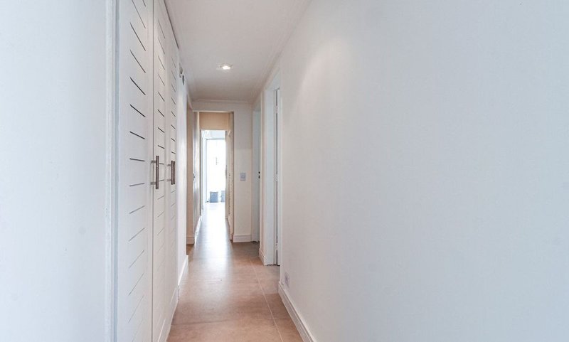 Apartamento de 95m², 3 quartos em Vila Nova Conceição Rua Doutor Fadlo Haidar São Paulo - 