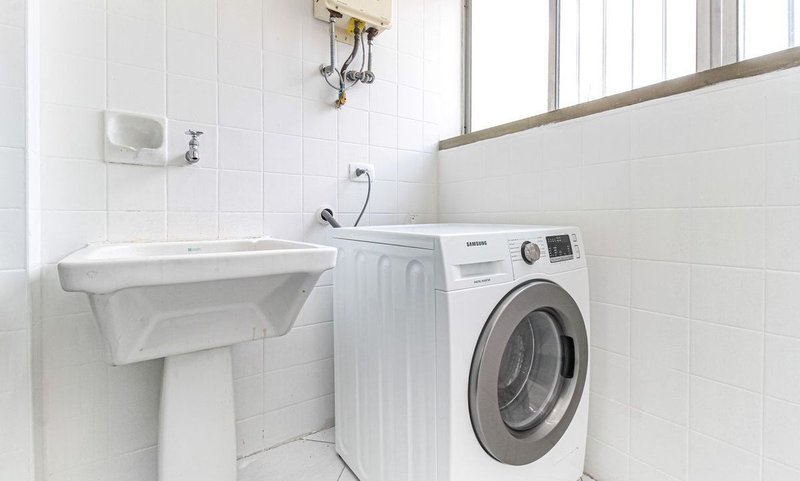 Apartamento de 95m², 3 quartos em Vila Nova Conceição Rua Doutor Fadlo Haidar São Paulo - 