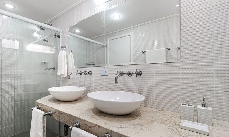 Apartamento de 95m², 3 quartos em Vila Nova Conceição Rua Doutor Fadlo Haidar São Paulo - 