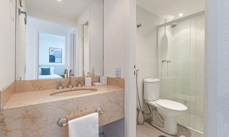 Apartamento de 95m², 3 quartos em Vila Nova Conceição Rua Doutor Fadlo Haidar São Paulo - 