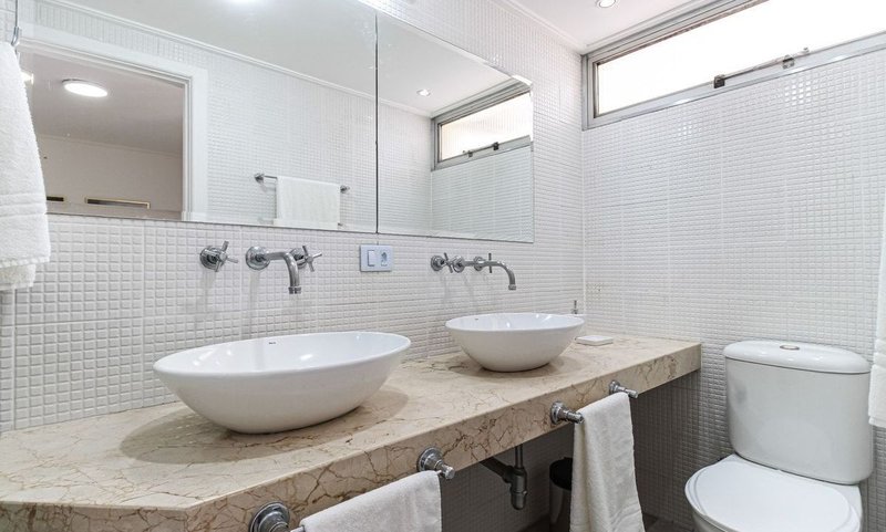 Apartamento de 95m², 3 quartos em Vila Nova Conceição Rua Doutor Fadlo Haidar São Paulo - 