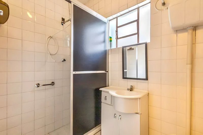 R$ 595.000 - EXCELENTE OPORTUNIDADE - CASA RESID OU COMERC - 210M2 - 4 DORM - 2 V  Porto Alegre - 