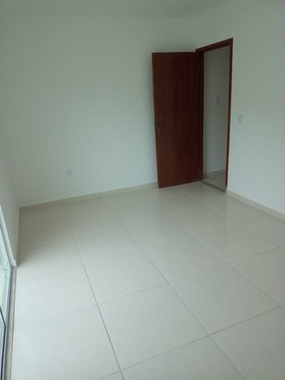 Casa com 2 dormitórios à venda, 87 m² por R$ 399.900 - Amparo - Nova Friburgo/RJ - Nova Friburgo - 