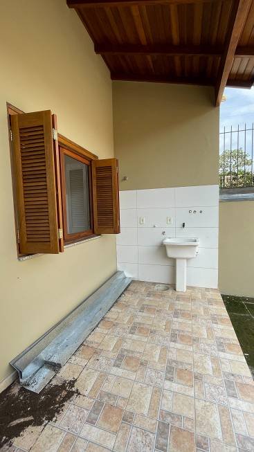 R$ 395.000 - ÓTIMA CASA - 115M2 - 3 DORM - 2 SUÍTES - 1 VAGA Rua Amoni Porto Alegre - 