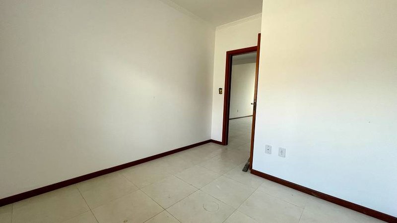 R$ 395.000 - ÓTIMA CASA - 115M2 - 3 DORM - 2 SUÍTES - 1 VAGA Rua Amoni Porto Alegre - 