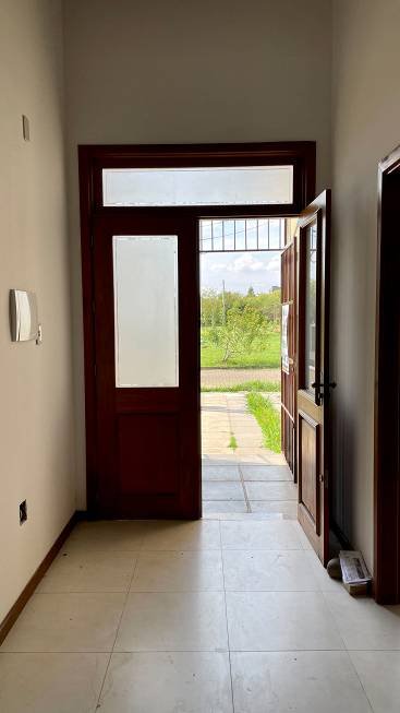 R$ 395.000 - ÓTIMA CASA - 115M2 - 3 DORM - 2 SUÍTES - 1 VAGA Rua Amoni Porto Alegre - 
