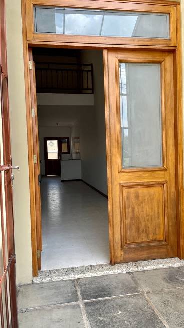 R$ 395.000 - ÓTIMA CASA - 115M2 - 3 DORM - 2 SUÍTES - 1 VAGA Rua Amoni Porto Alegre - 