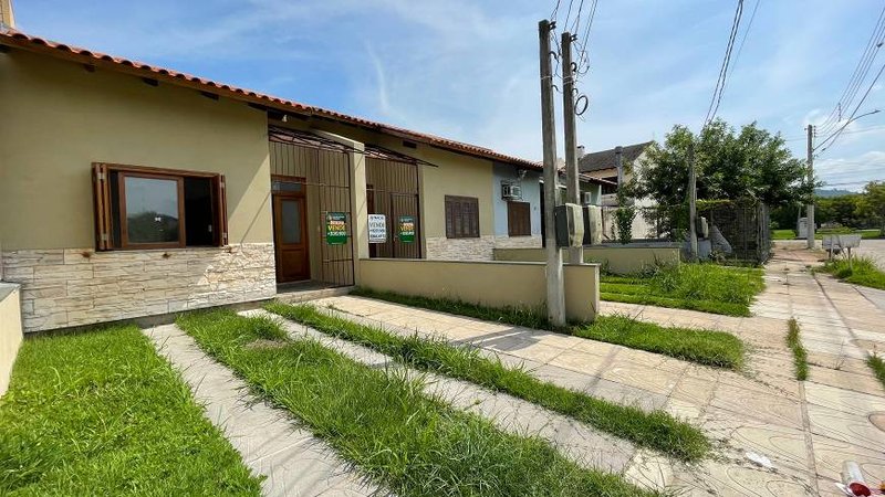 R$ 395.000 - ÓTIMA CASA - 115M2 - 3 DORM - 2 SUÍTES - 1 VAGA Rua Amoni Porto Alegre - 