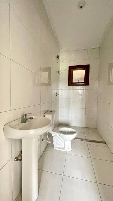 R$ 395.000 - ÓTIMA CASA - 115M2 - 3 DORM - 2 SUÍTES - 1 VAGA Rua Amoni Porto Alegre - 