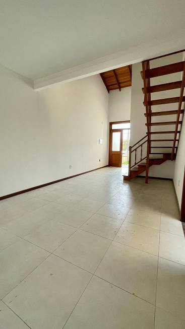 R$ 395.000 - ÓTIMA CASA - 115M2 - 3 DORM - 2 SUÍTES - 1 VAGA Rua Amoni Porto Alegre - 