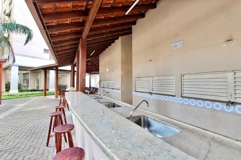 R$ 440.000 - ÓTIMO APARTAMENTO - 65M2 - 2 DORM - ANDAR ALTO - 1 VAGA - INFRA COMPLETA Avenida Dom Cláudio José Gonçalves Ponce de Leão Porto Alegre - 