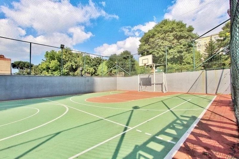R$ 440.000 - ÓTIMO APARTAMENTO - 65M2 - 2 DORM - ANDAR ALTO - 1 VAGA - INFRA COMPLETA Avenida Dom Cláudio José Gonçalves Ponce de Leão Porto Alegre - 