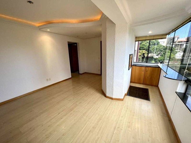 R$ 649.000 - ÓTIMO APARTAMENTO - 66M2 - 2 DORM - 1 VAGA - Porto Alegre - 