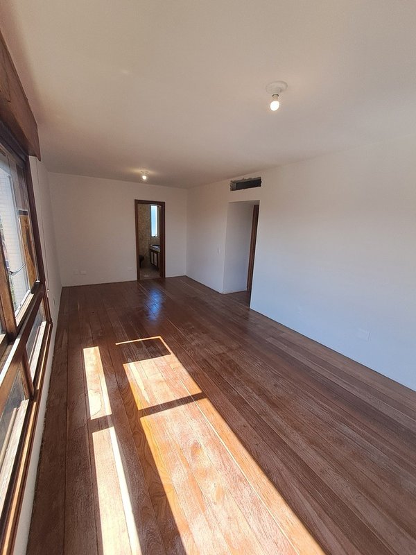 Triplex Chácara Mostardeiro 479 Apto 801 547.3m² 4D Doutor Vale Porto Alegre - Suíte Principal 