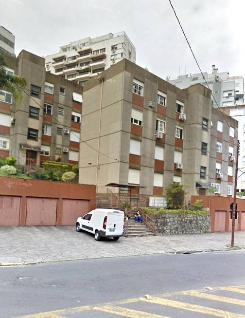 R$ 425.000 - ÓTIMA LOCALIZAÇÃO - APARTAMENTO - 75M2 - 2 DORM - LAREIRA - 1 VAGA - Porto Alegre - 