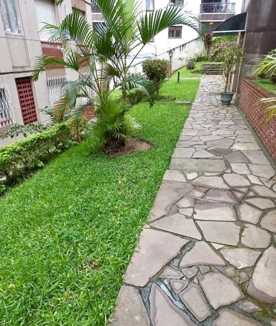 R$ 425.000 - ÓTIMA LOCALIZAÇÃO - APARTAMENTO - 75M2 - 2 DORM - LAREIRA - 1 VAGA - Porto Alegre - 