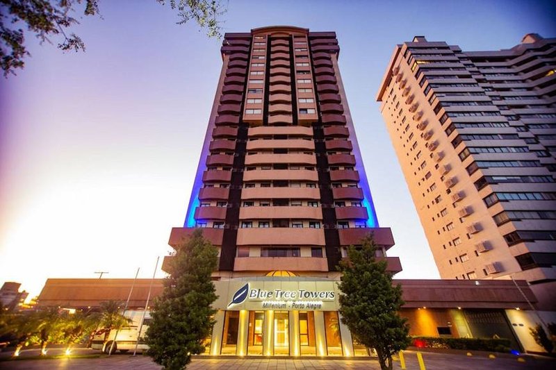R$ 450.000 - APARTAMENTO - FLAT - MOBILIADO - RENTABILIDADE - 38M2 - 1 DORM - VAGA - INFRA Avenida Borges de Medeiros Porto Alegre - 