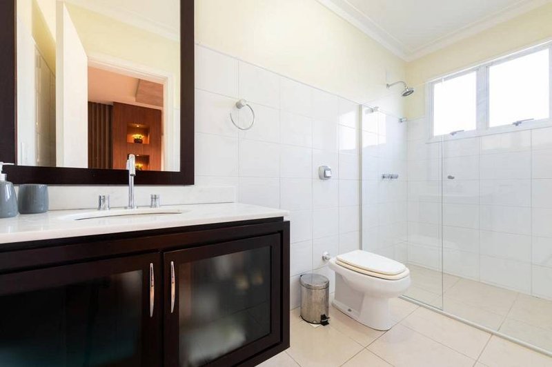 R$ 3.600.000 - CASA DE ALTO PADRÃO - 350M2 - 4 SUÍTES - PISCINA - Dois Irmãos - 