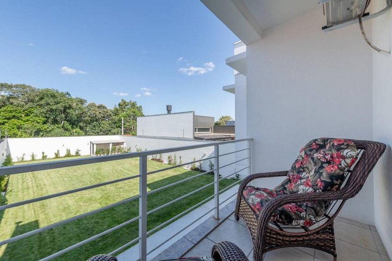 R$ 3.600.000 - CASA DE ALTO PADRÃO - 350M2 - 4 SUÍTES - PISCINA - Dois Irmãos - 